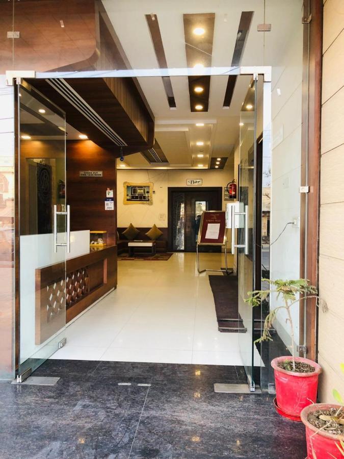 Hotel Blessing Bells, Fazilka Exterior photo